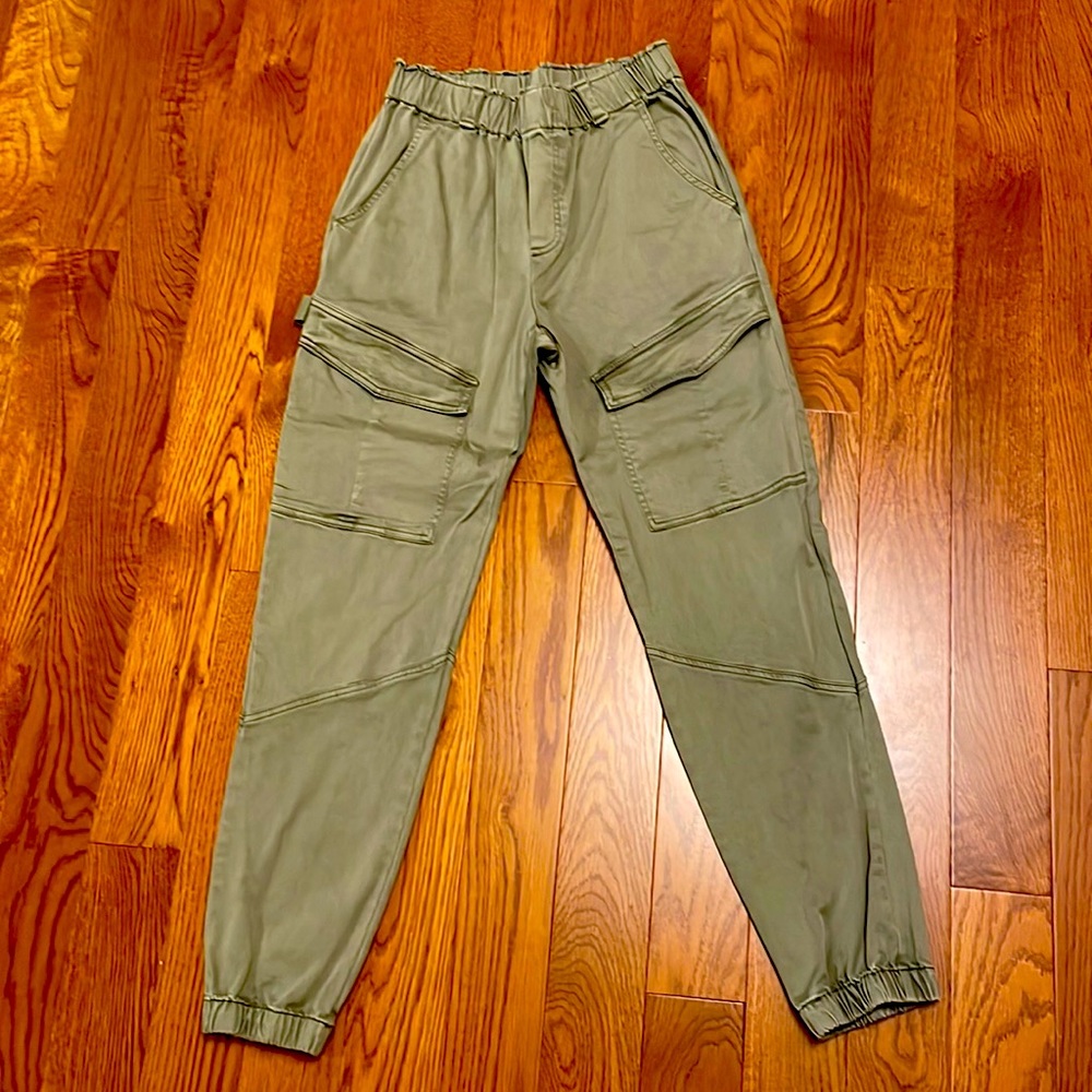 Young Fabulous &Broke Cargo Pants Sz S